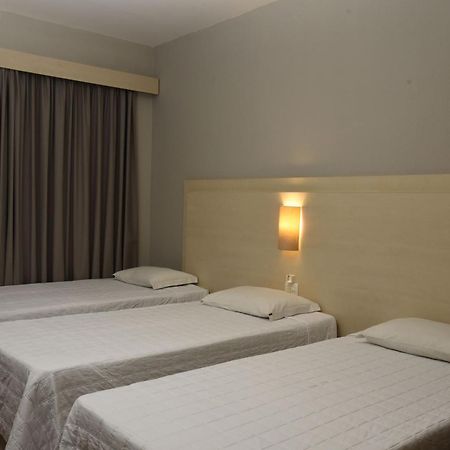 Golden Blue Hotel Londrina Bilik gambar