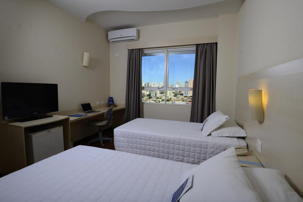 Golden Blue Hotel Londrina Luaran gambar